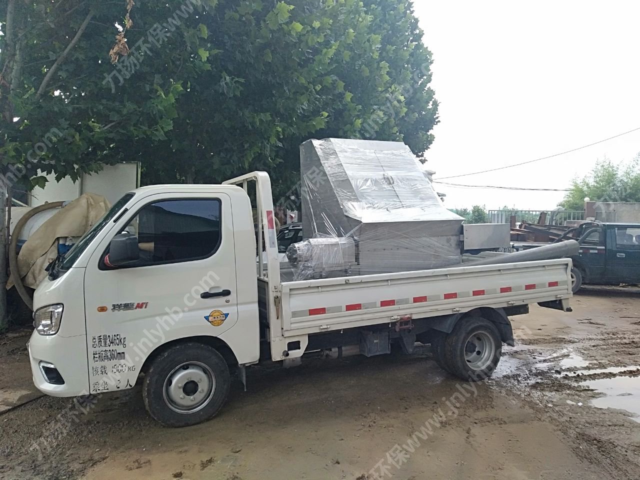 采用PVC材质 具有阻燃